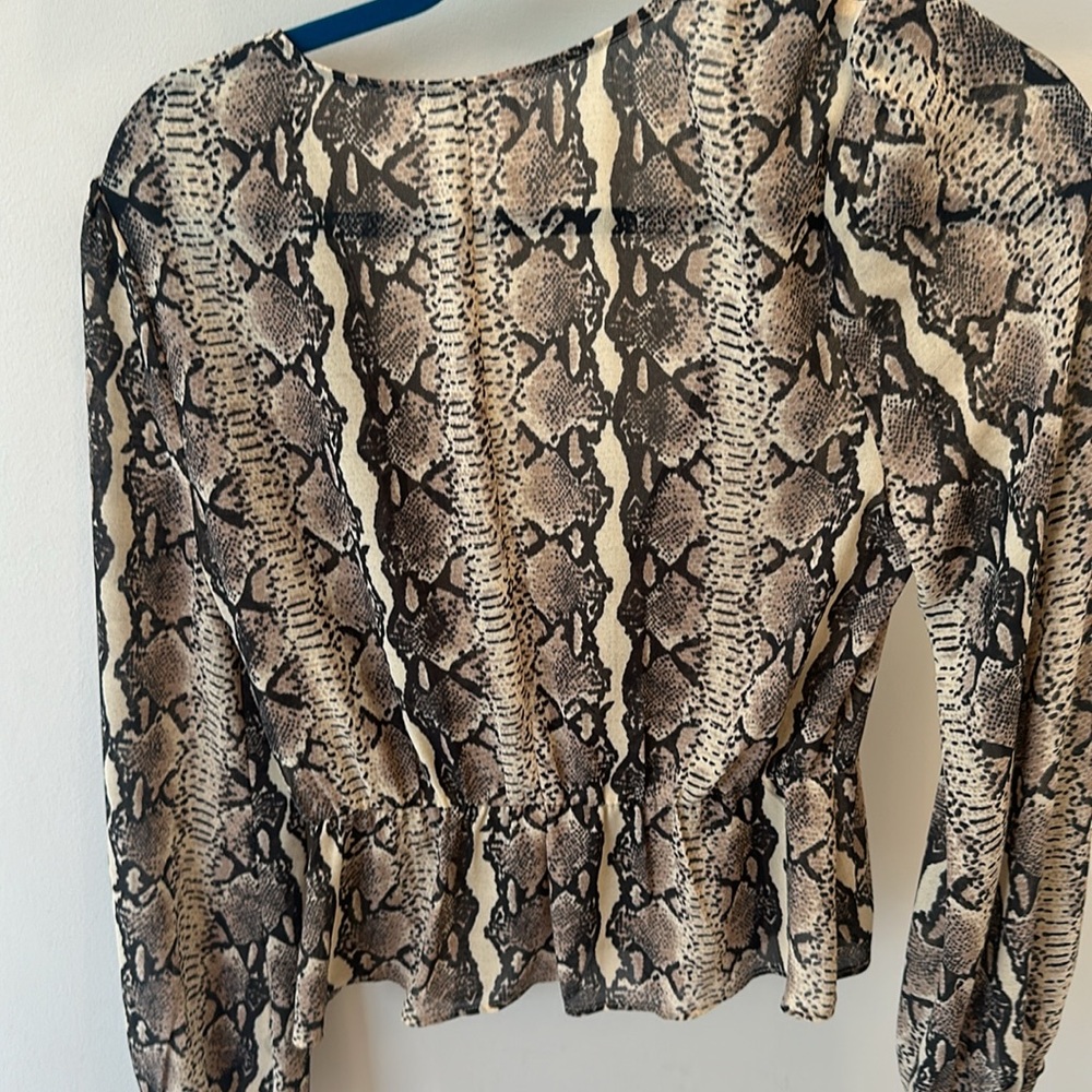 Revolve LPA Pinched Shoulder Python Blouse - Picture 4 of 4